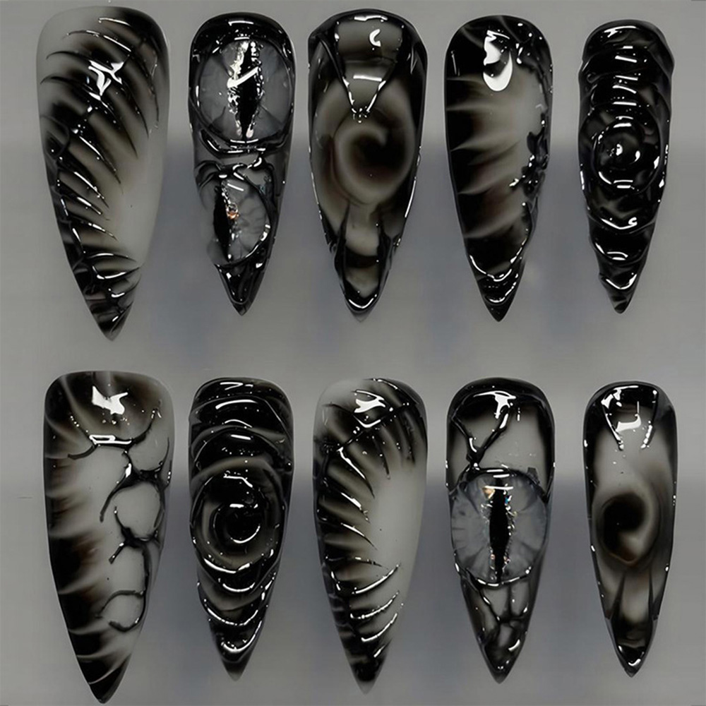 Stiletto Gothic Press On Nails - Nail Art Y2K recension och pris
